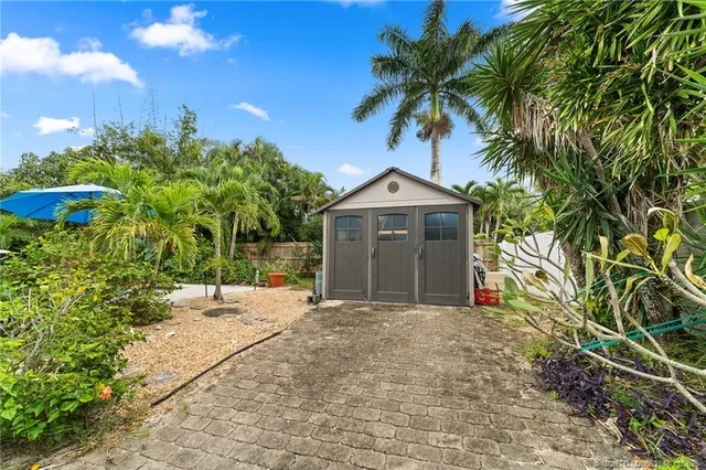 $665,000 | 5092 Southeast Nassau Terrace, Stuart, FL 34997