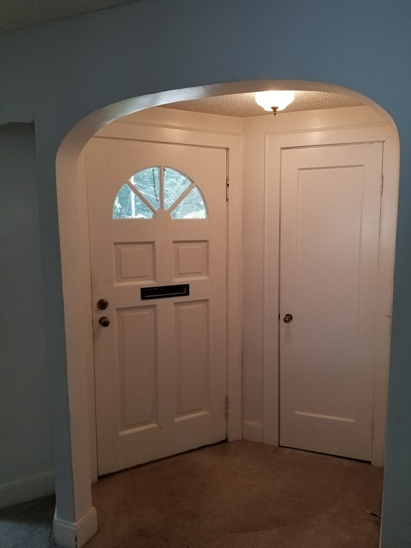 7 Lancaster Street Springfield, MA 01118 - Photo 18 of 25