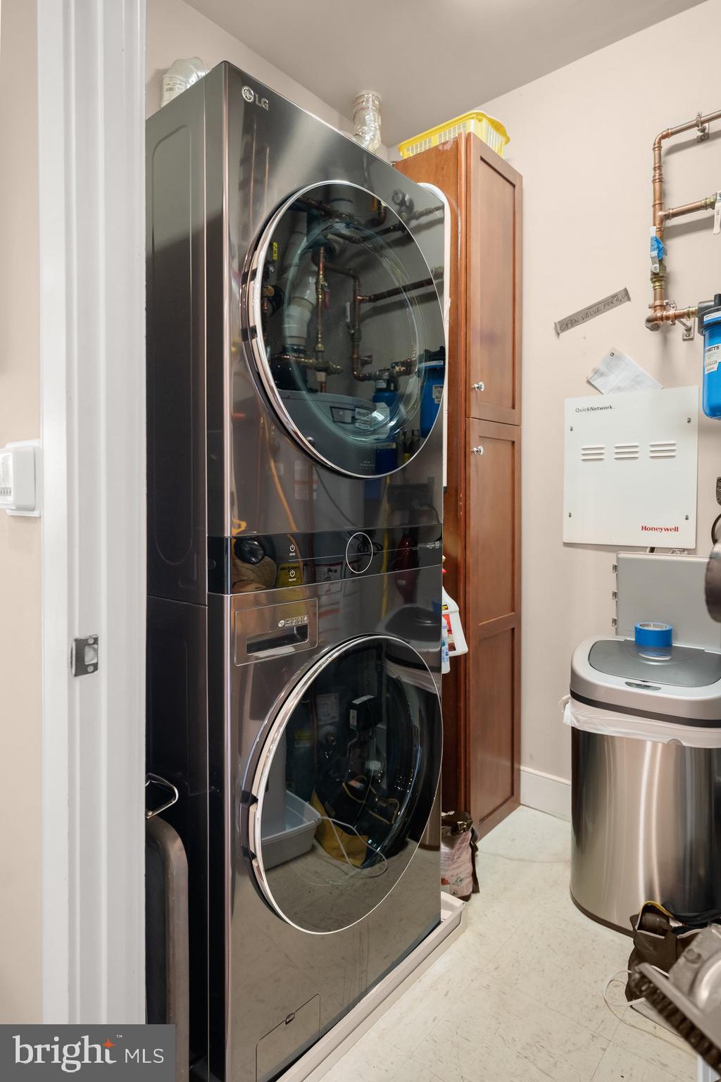 66 Franklin Street, Unit 407 Annapolis, MD 21401 - Photo 33 of 51 Laundry Room