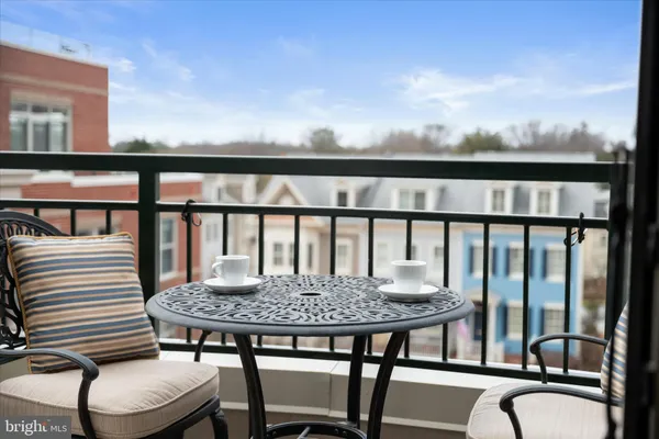$1,200,000 | 66 Franklin Street, Unit 407, Annapolis, MD 21401