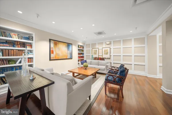 $1,200,000 | 66 Franklin Street, Unit 407, Annapolis, MD 21401