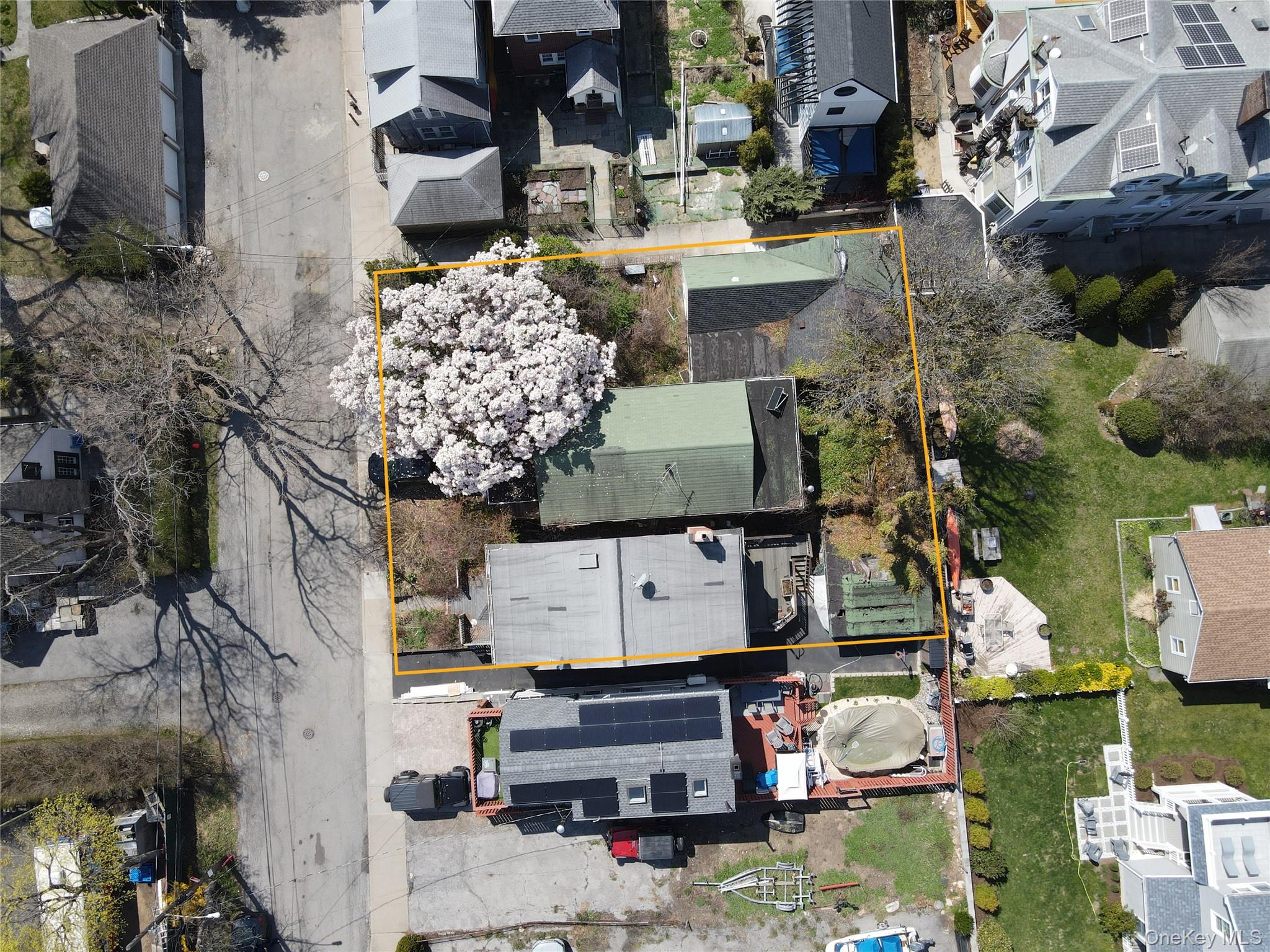 99 Rochelle Street Bronx, NY 10464 - Photo 4 of 5 Package deal