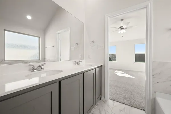 $339,999 | 725 Scarlet Sage Drive, Waxahachie, TX 75165