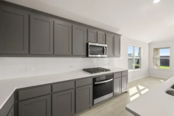 $339,999 | 725 Scarlet Sage Drive, Waxahachie, TX 75165