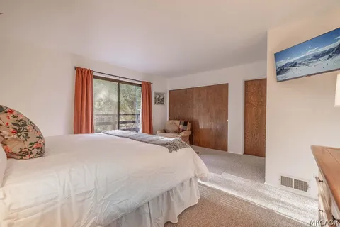 $775,000 | 170 North Eureka Drive, Big Bear Lake, CA 92315