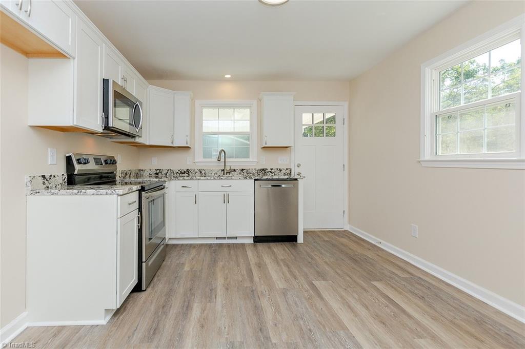 195 Red Barn Road Lexington, NC 27292 - Photo 8 of 26 Gallery Image 8