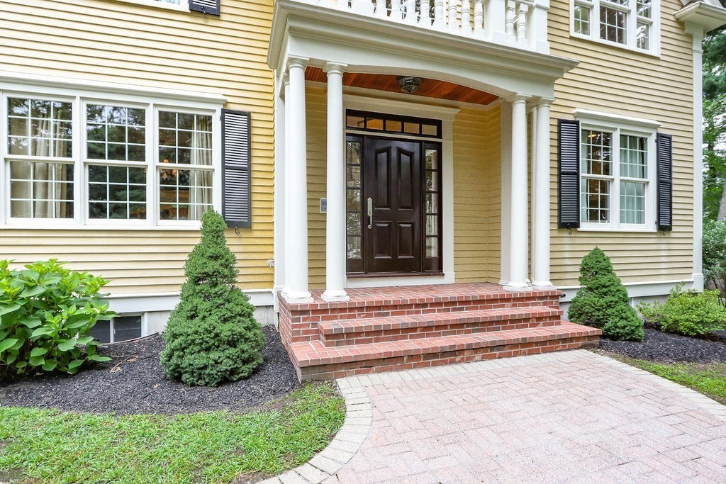 50 Emerson Road Winchester, MA 01890 - Photo 4 of 40