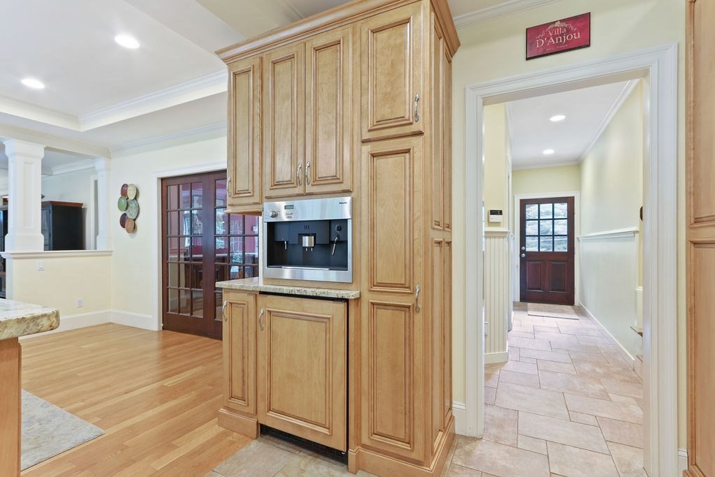 50 Emerson Road Winchester, MA 01890 - Photo 8 of 40