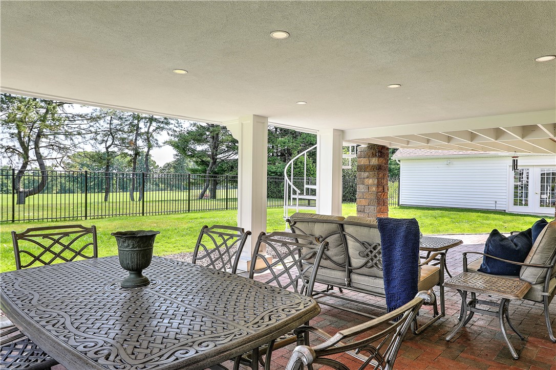 189 Old River Road Lincoln, RI 02865 - Photo 39 of 44 Gallery Image 39
