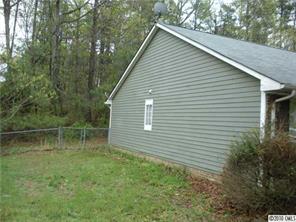 6638 Goldfinch Road Charlotte, NC 28227 - Photo 3 of 4 Gallery Image 3
