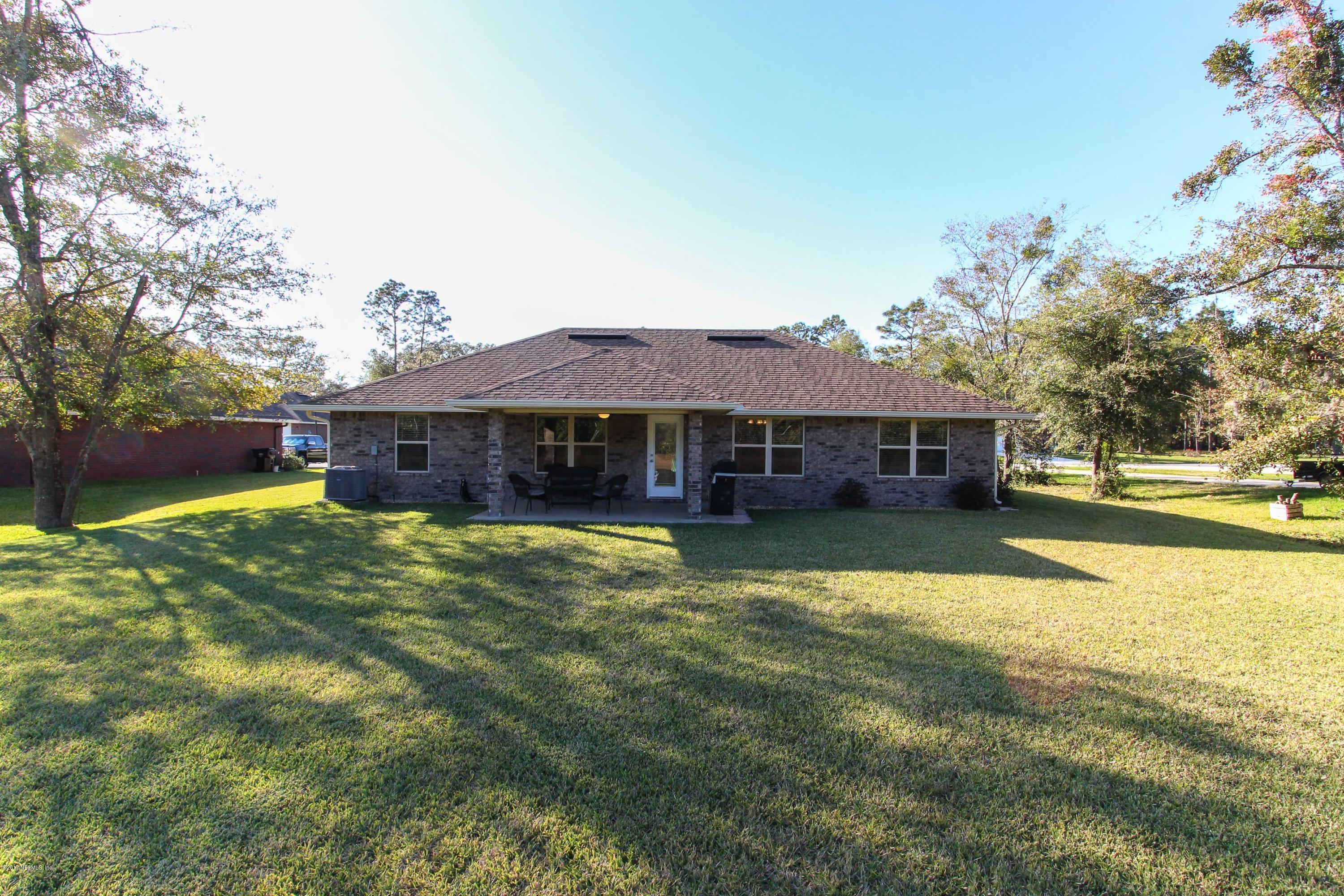 88424 Maybourne Road Yulee, FL 32097 - Photo 23 of 27 HUGE Back Yard!