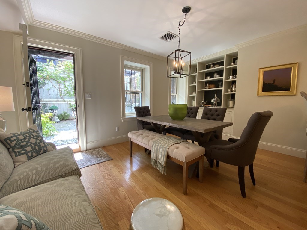 22 Rutland Square, Unit 1 Boston, MA 02118 - Photo 11 of 35 Gallery Image 11
