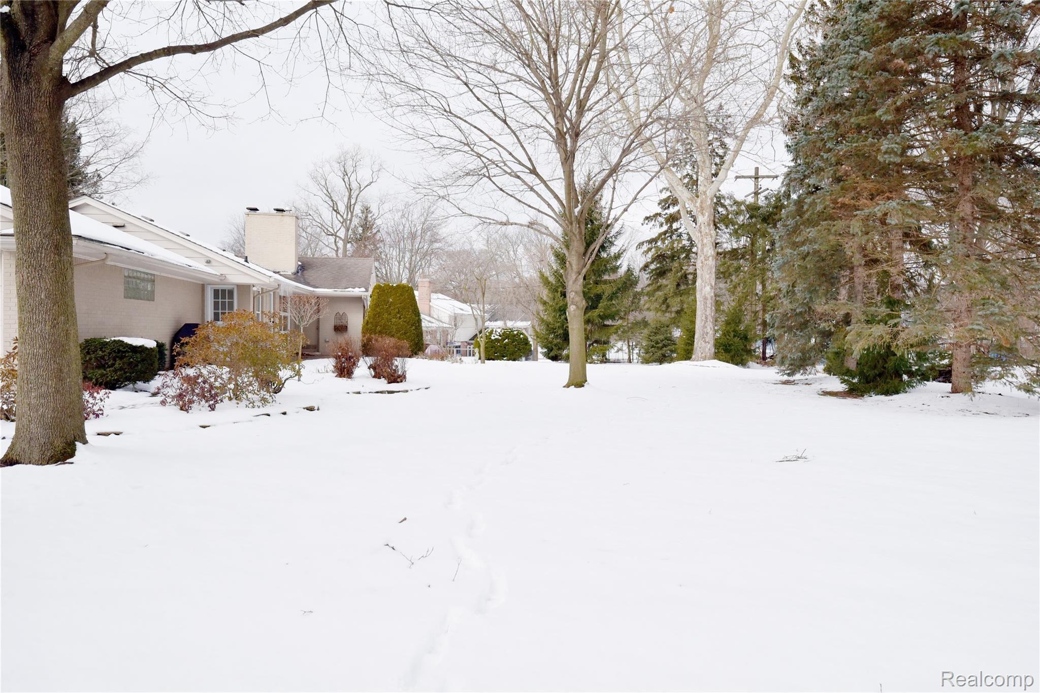 6845 Halyard Road Bloomfield Hills, MI 48301 - Photo 20 of 32 6845 Halyard_20.JPG