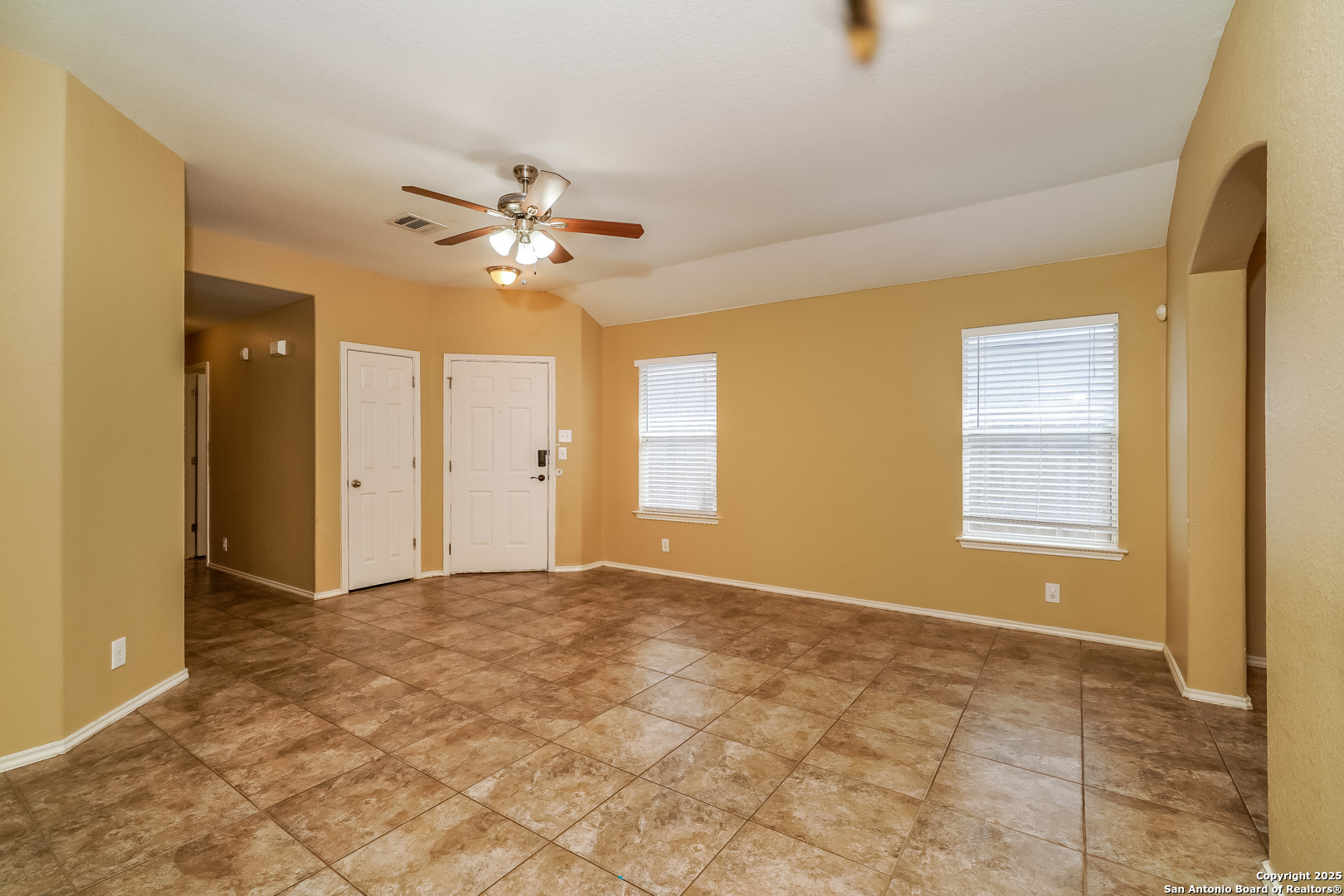 3519 Aranda Fields Converse, TX 78109 - Photo 4 of 16 a view of an empty room with a ceiling fan