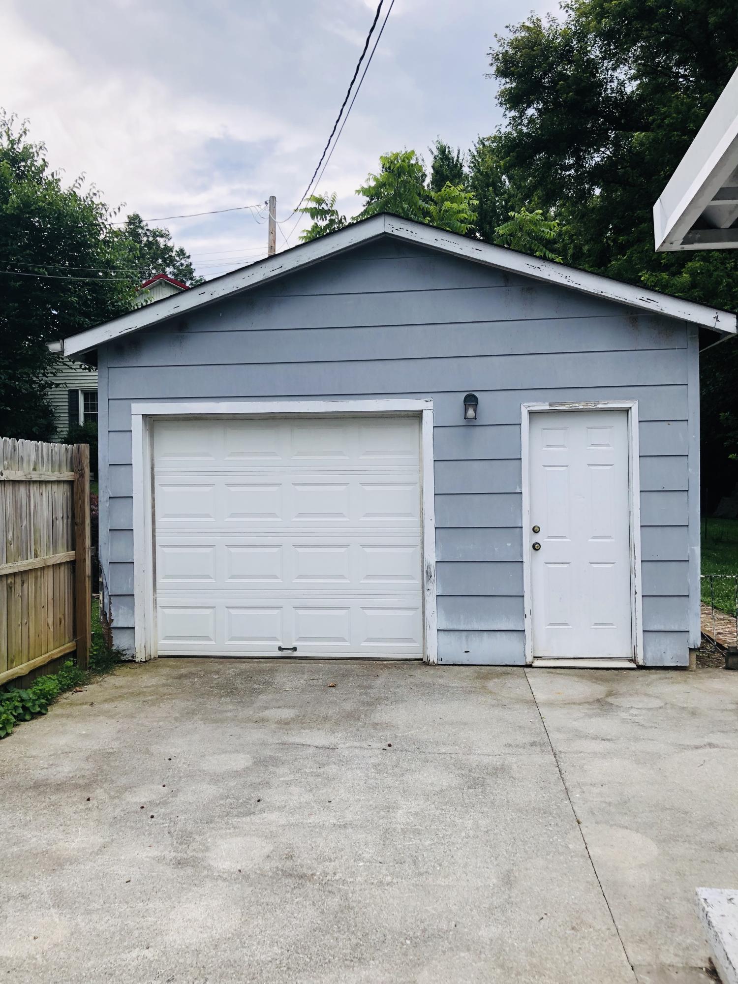 207 South Everett High Road Maryville, TN 37804 - Photo 25 of 29 2019-06-17 15.52.27-1