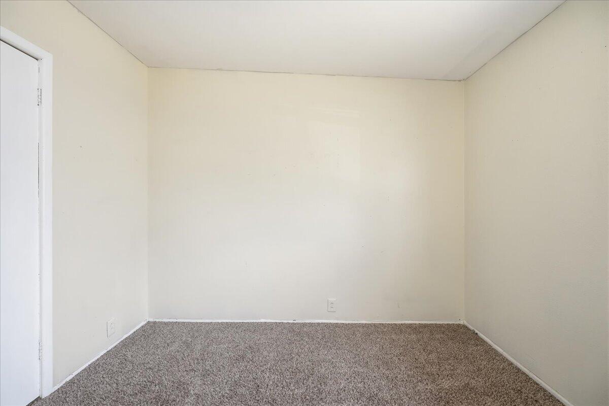 2706 68th Street Lubbock, TX 79413 - Photo 16 of 20 a view of small space