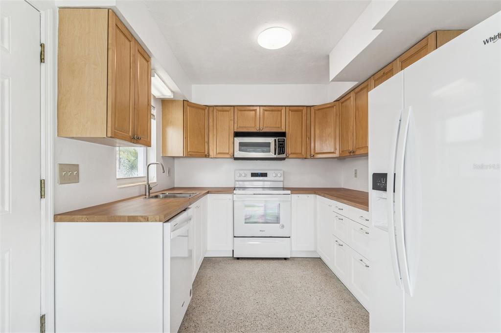 2411 Bay Boulevard, Unit 1 Indian Rocks Beach, FL 33785 - Photo 26 of 67