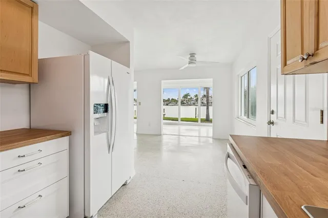 $2,800 | 2411 Bay Boulevard, Unit 1, Indian Rocks Beach, FL 33785