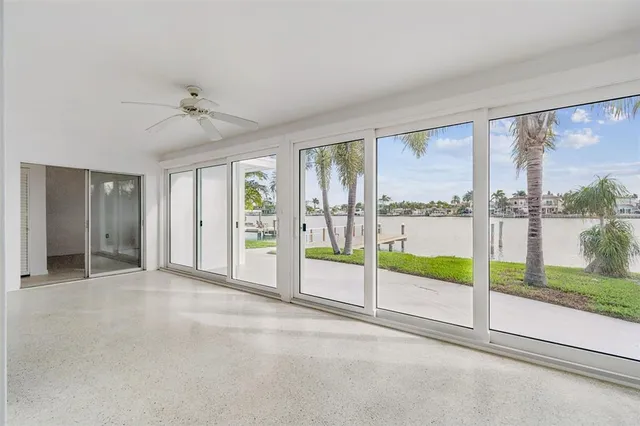 $2,800 | 2411 Bay Boulevard, Unit 1, Indian Rocks Beach, FL 33785