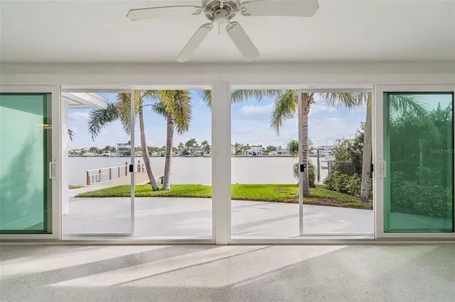 $2,800 | 2411 Bay Boulevard, Unit 1, Indian Rocks Beach, FL 33785