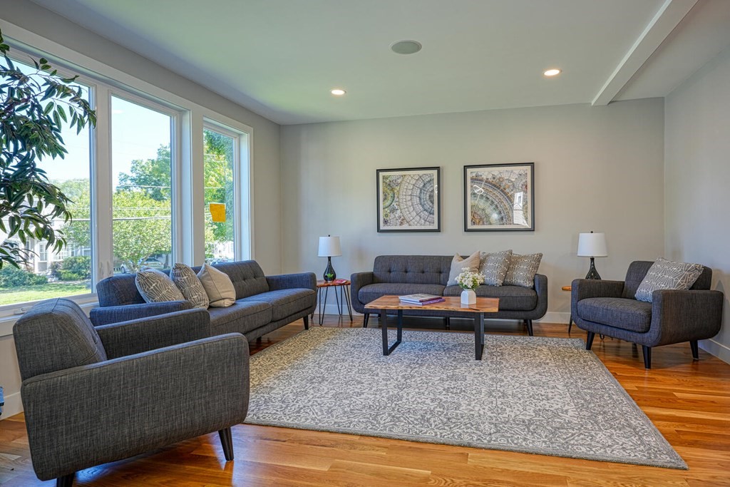 257 Beal Road Waltham, MA 02453 - Photo 12 of 36