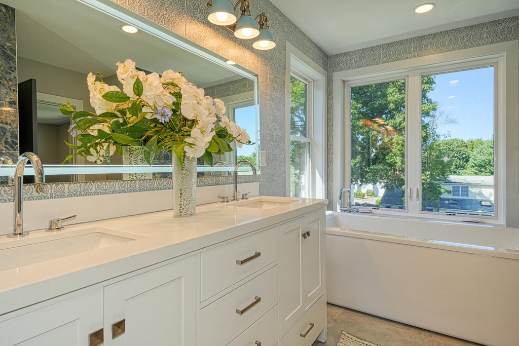 257 Beal Road Waltham, MA 02453 - Photo 19 of 36