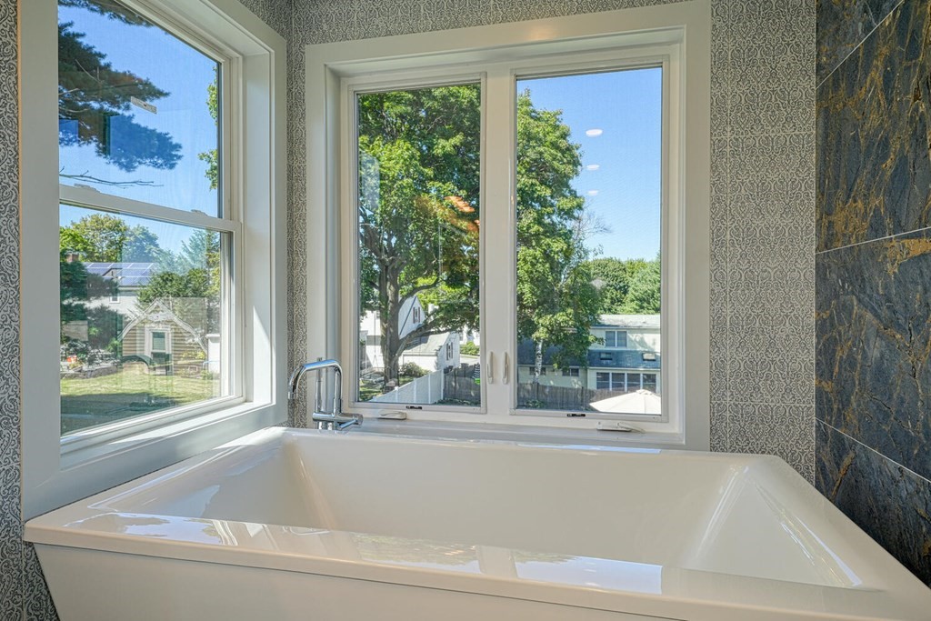 257 Beal Road Waltham, MA 02453 - Photo 20 of 36