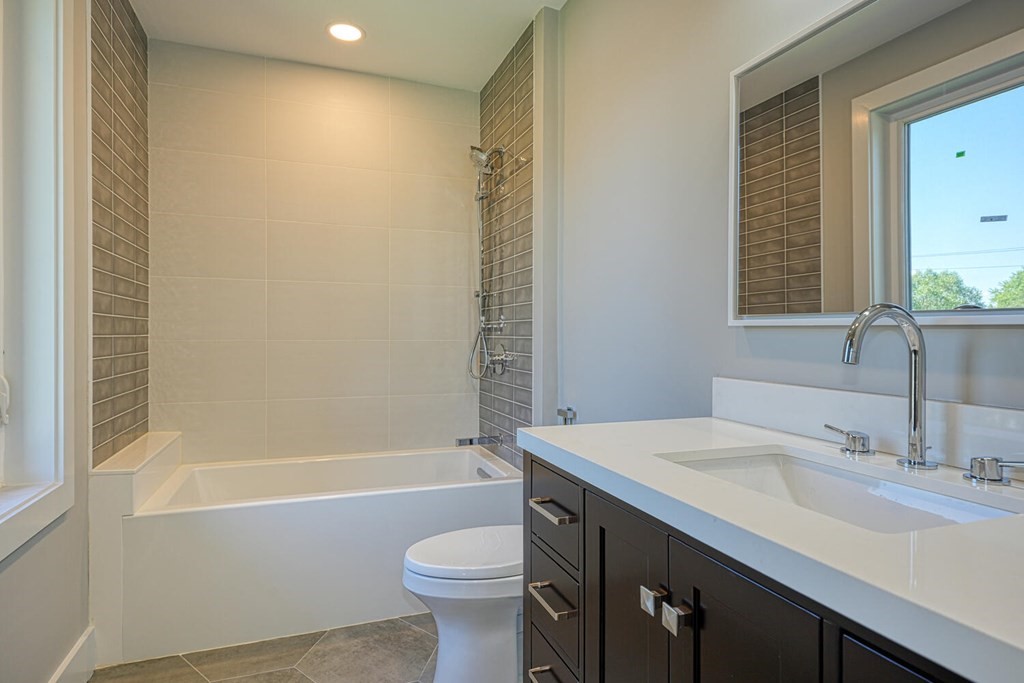 257 Beal Road Waltham, MA 02453 - Photo 23 of 36