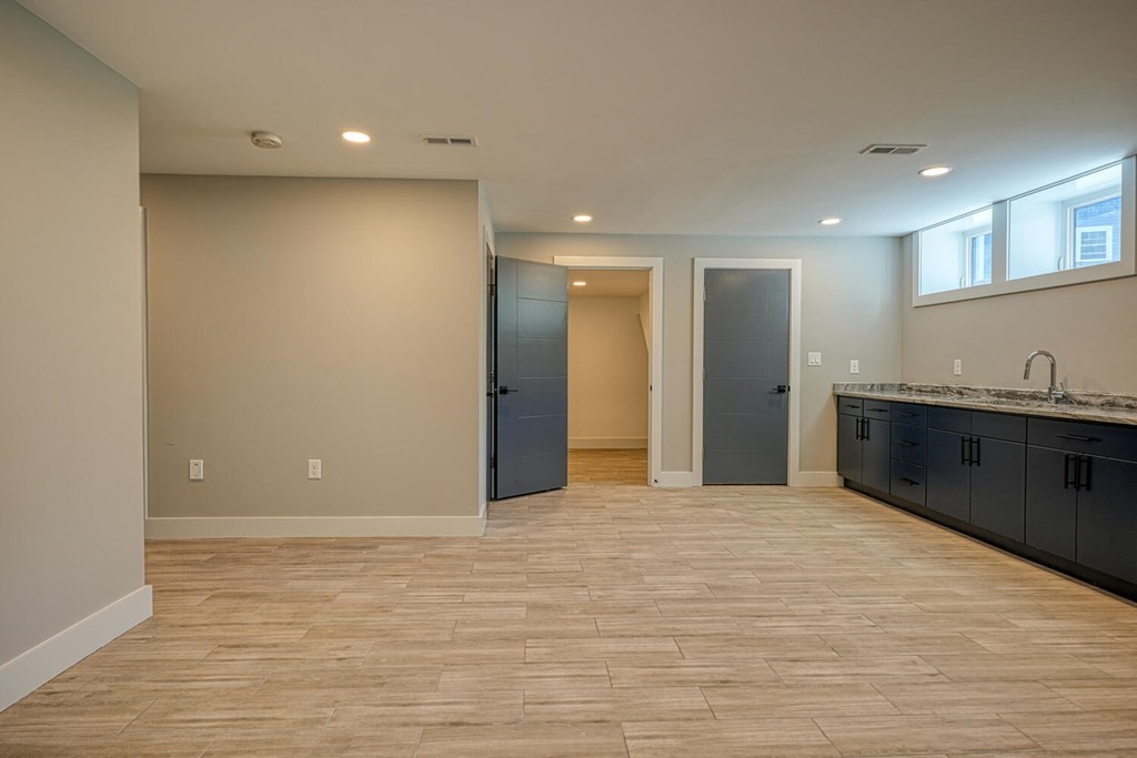 257 Beal Road Waltham, MA 02453 - Photo 31 of 36