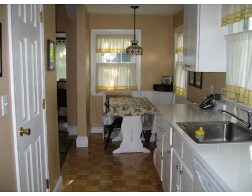1 Dean Road Milton, MA 02186 - Photo 3 of 10 Gallery Image 3