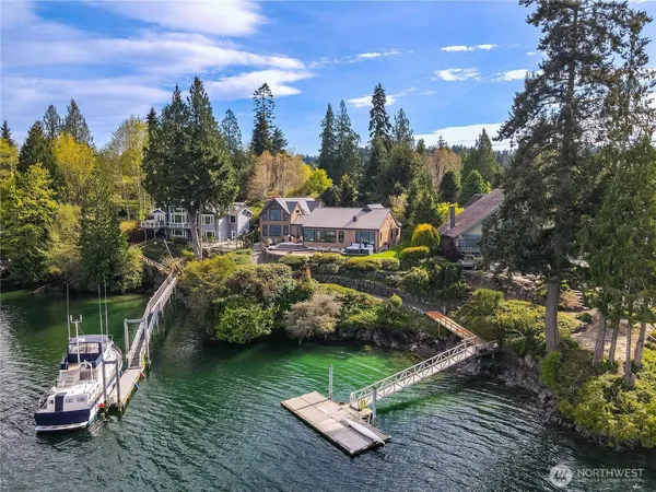 $2,295,000 | 80 West Ludlow Point Road, Port Ludlow, WA 98365