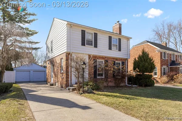 $2,225 | 23647 Marshall Street, Dearborn, MI 48124
