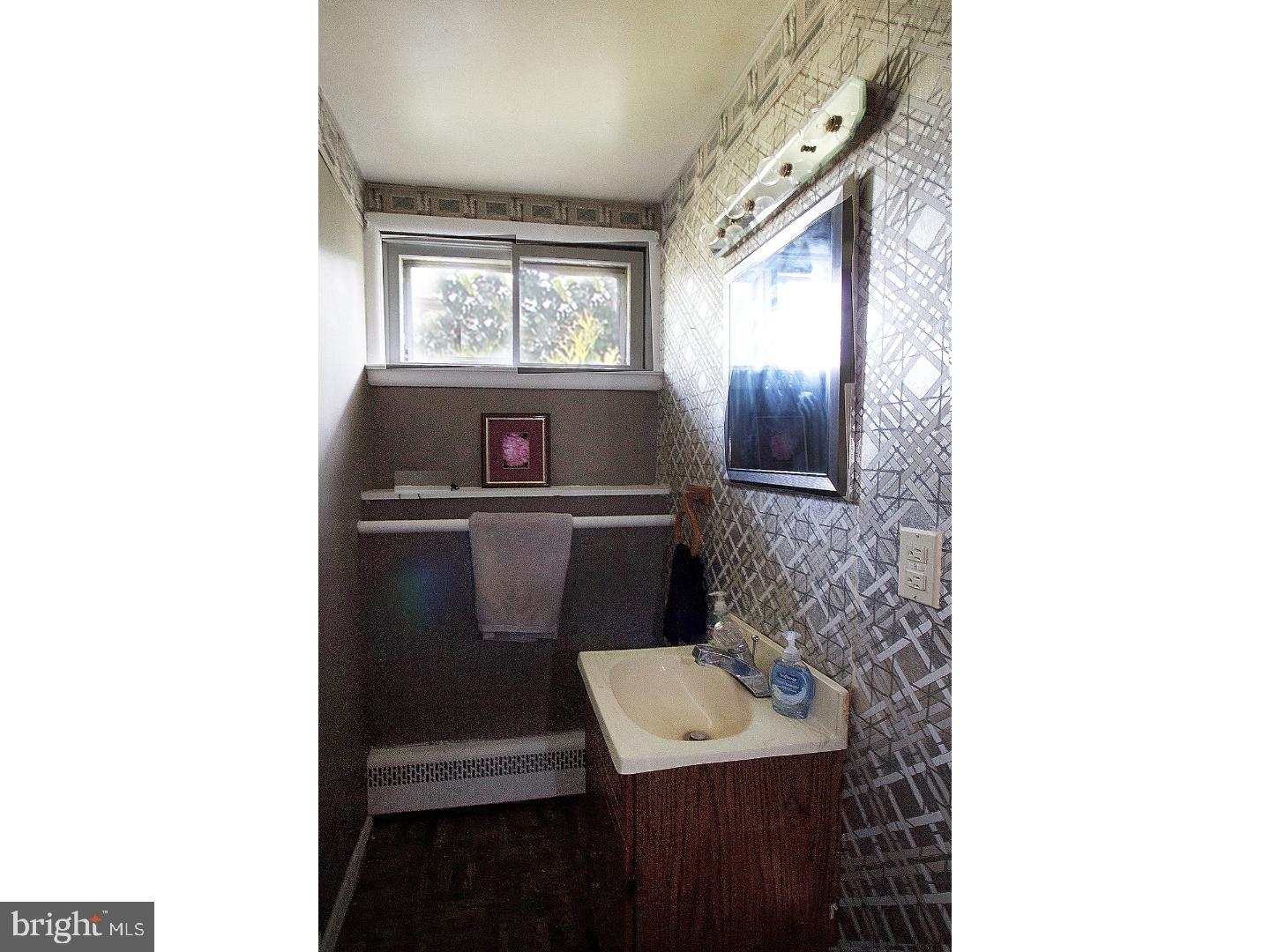 426 Buck Road Holland, PA 18966 - Photo 8 of 17 Bathroom