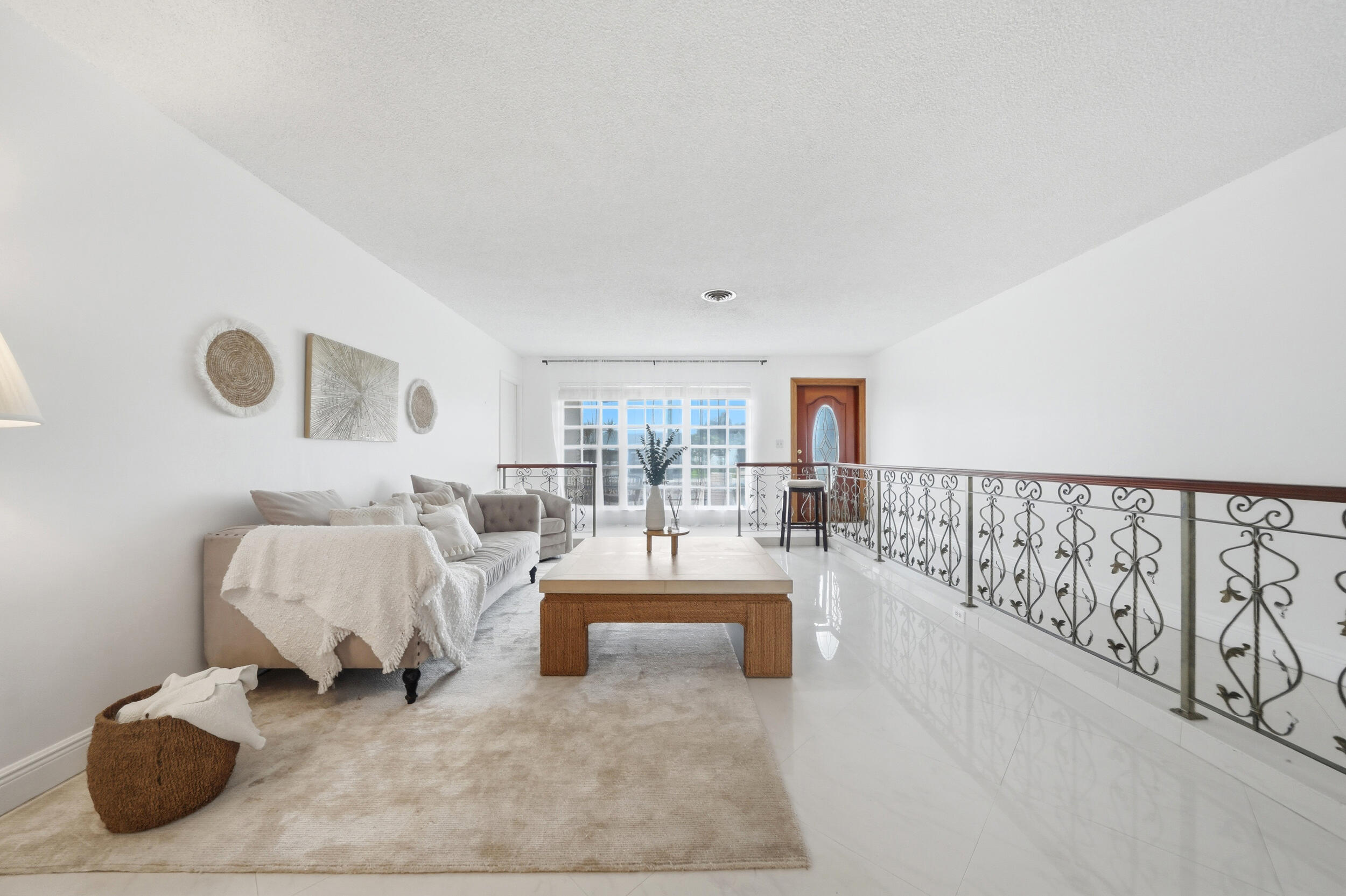 5501 Monroe Street Hollywood, FL 33021 - Photo 15 of 31 064