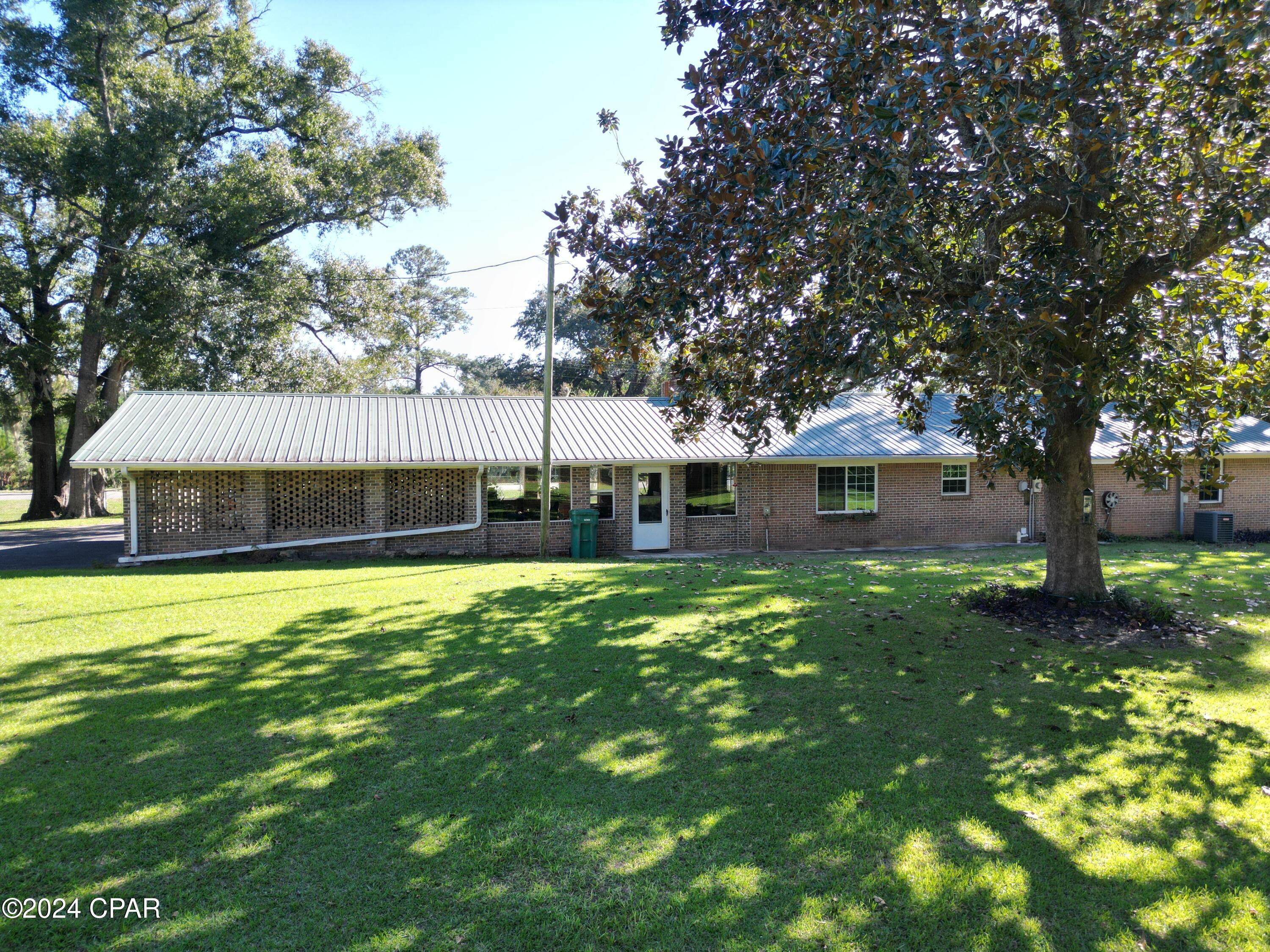 7772 Howell Road Sneads, FL 32460 - Photo 7 of 45 Gallery Image 7