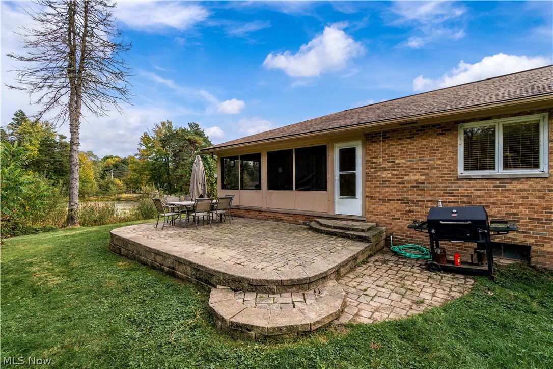 870 Mills Road Wadsworth, OH 44281 - Photo 27 of 33 Patio