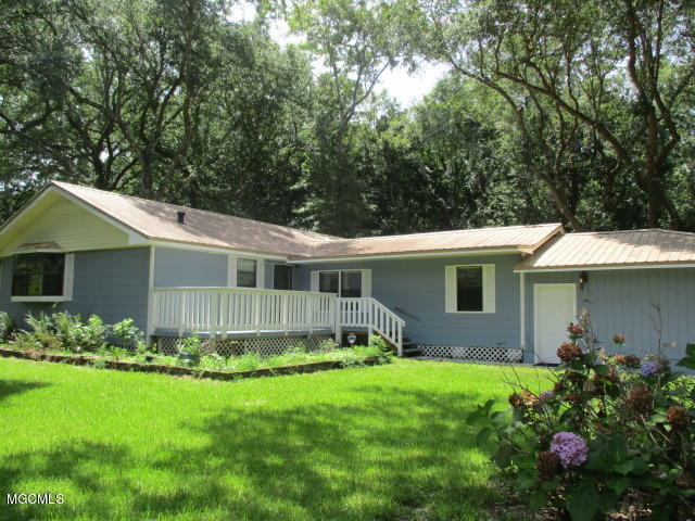 3800 Manchester Road Moss Point, MS 39562 - Photo 1 of 25 Manchester 8-2 023
