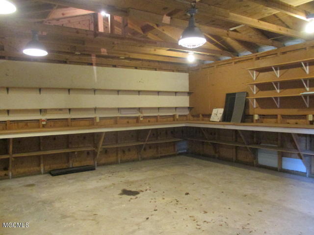 3800 Manchester Road Moss Point, MS 39562 - Photo 18 of 25 Manchester 8-2 001