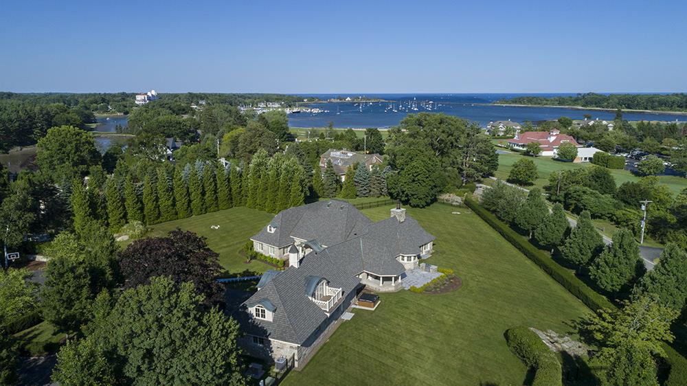 85 Wentworth Road Rye, NH 03870 - Photo 3 of 40