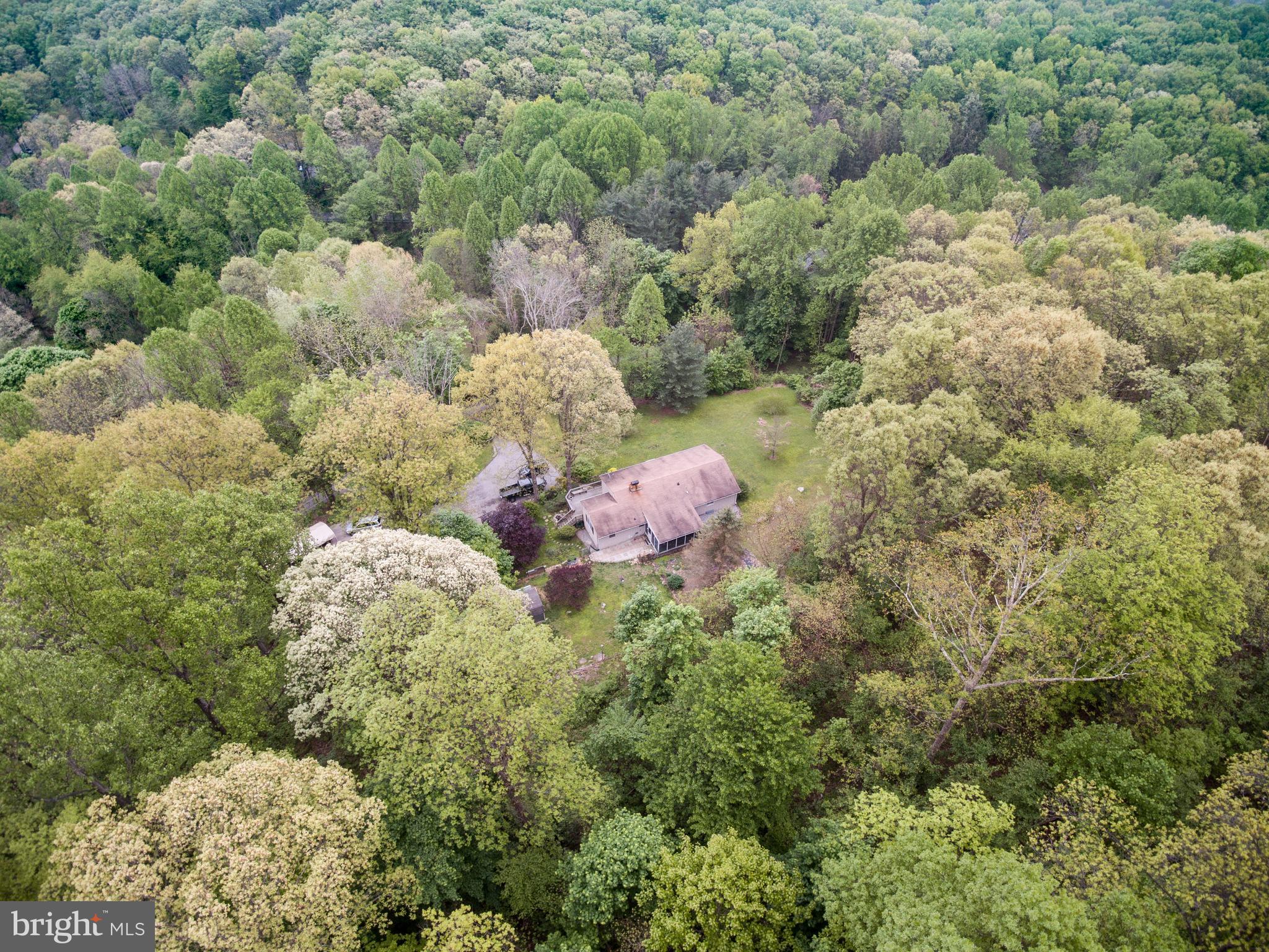 4140 Trump Road Westminster, MD 21158 - Photo 38 of 46 Drone view of property