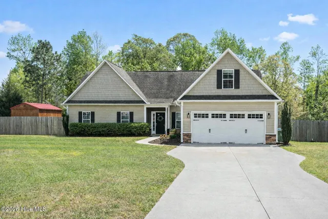 $399,000 | 254 Everett Yopp Drive, Sneads Ferry, NC 28460