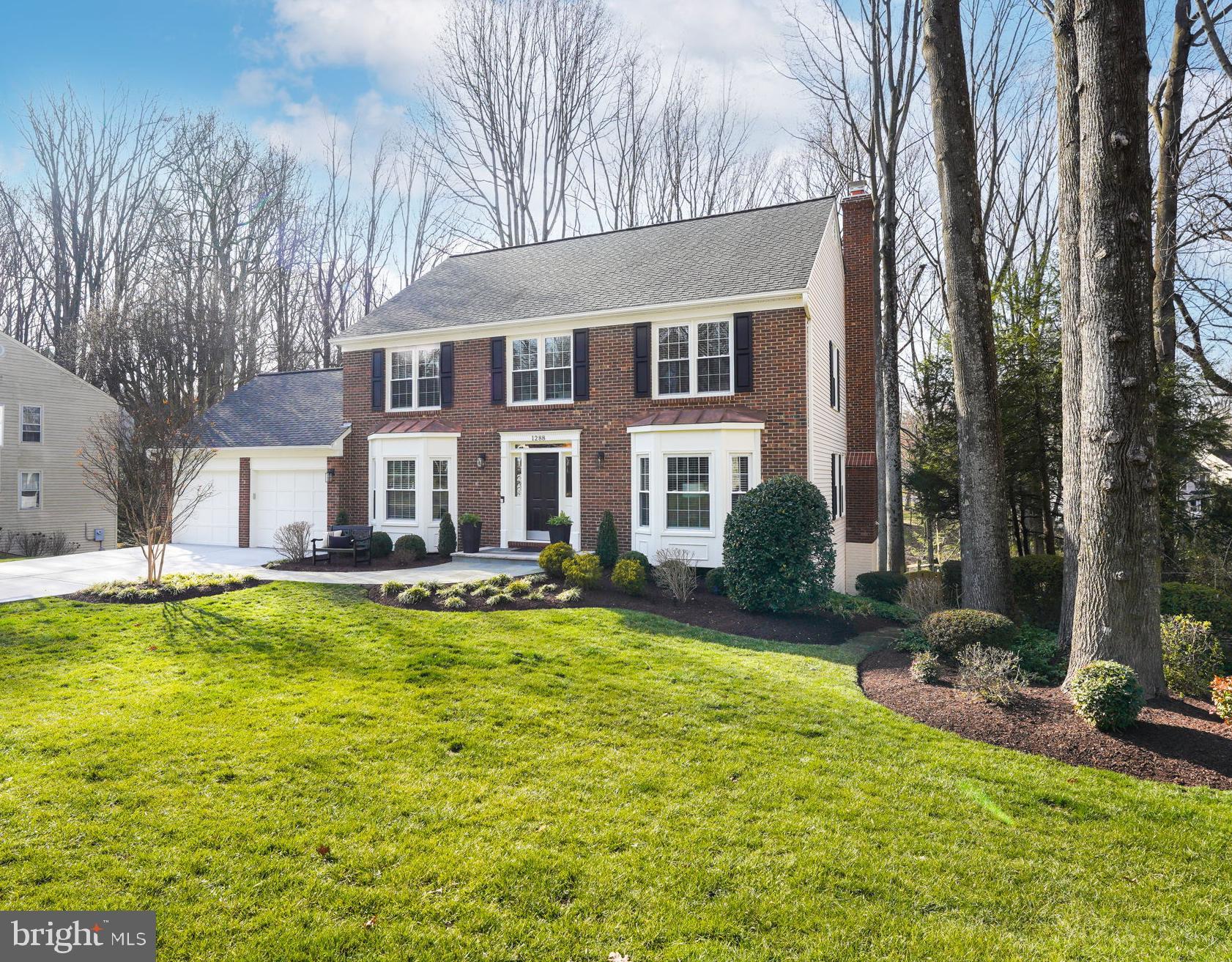 1288 Golden Eagle Drive Reston, VA 20194 - Photo 32 of 77 Front of home