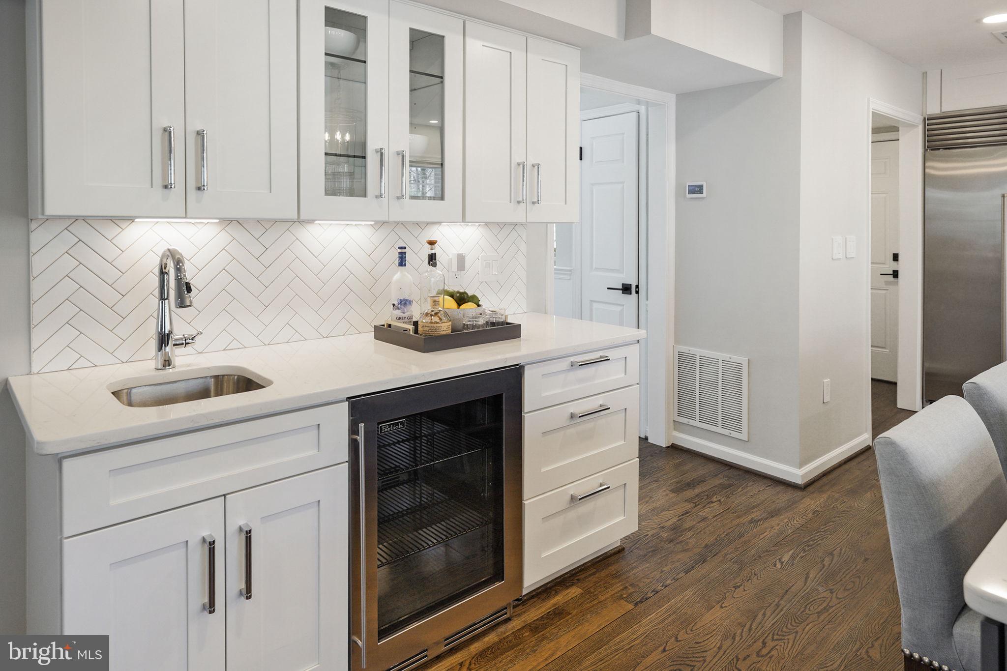 1288 Golden Eagle Drive Reston, VA 20194 - Photo 48 of 77 Beverage Center