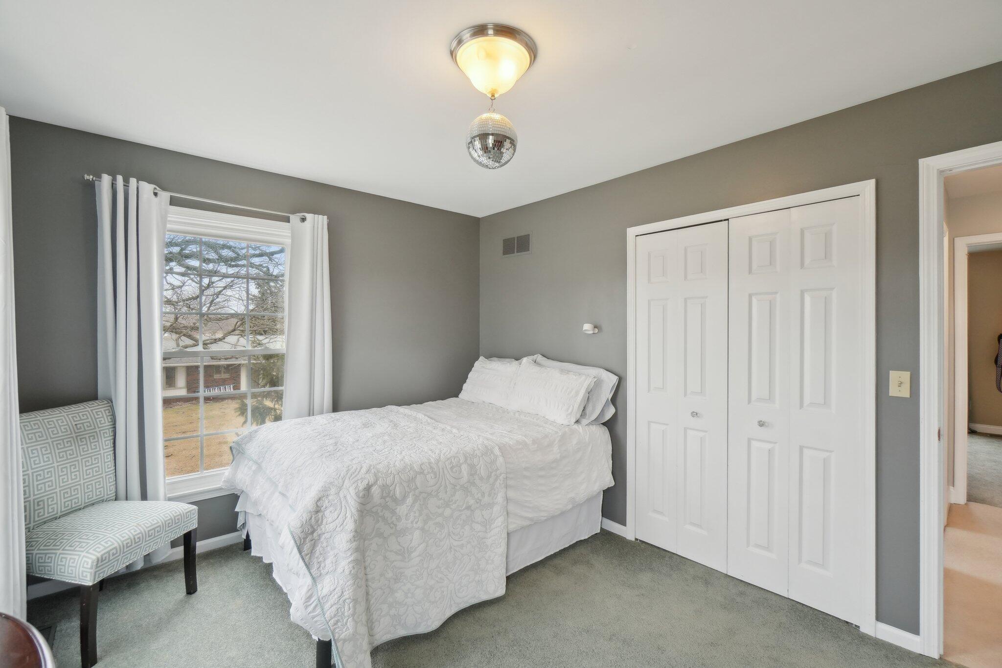 5077 Village Road Saline, MI 48176 - Photo 34 of 66 36-web-or-mls-Village Rd-036
