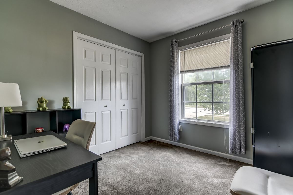 3925 McCormick Drive Springfield, IL 62707 - Photo 10 of 26 Gallery Image 10
