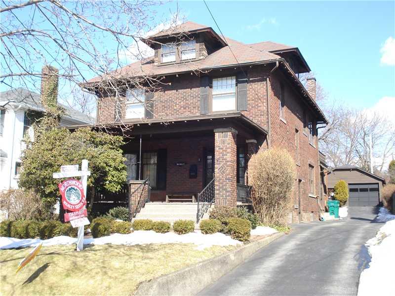 905 Alcoma Street Sharon, PA 16146 - Photo 1 of 13 Exterior Front.