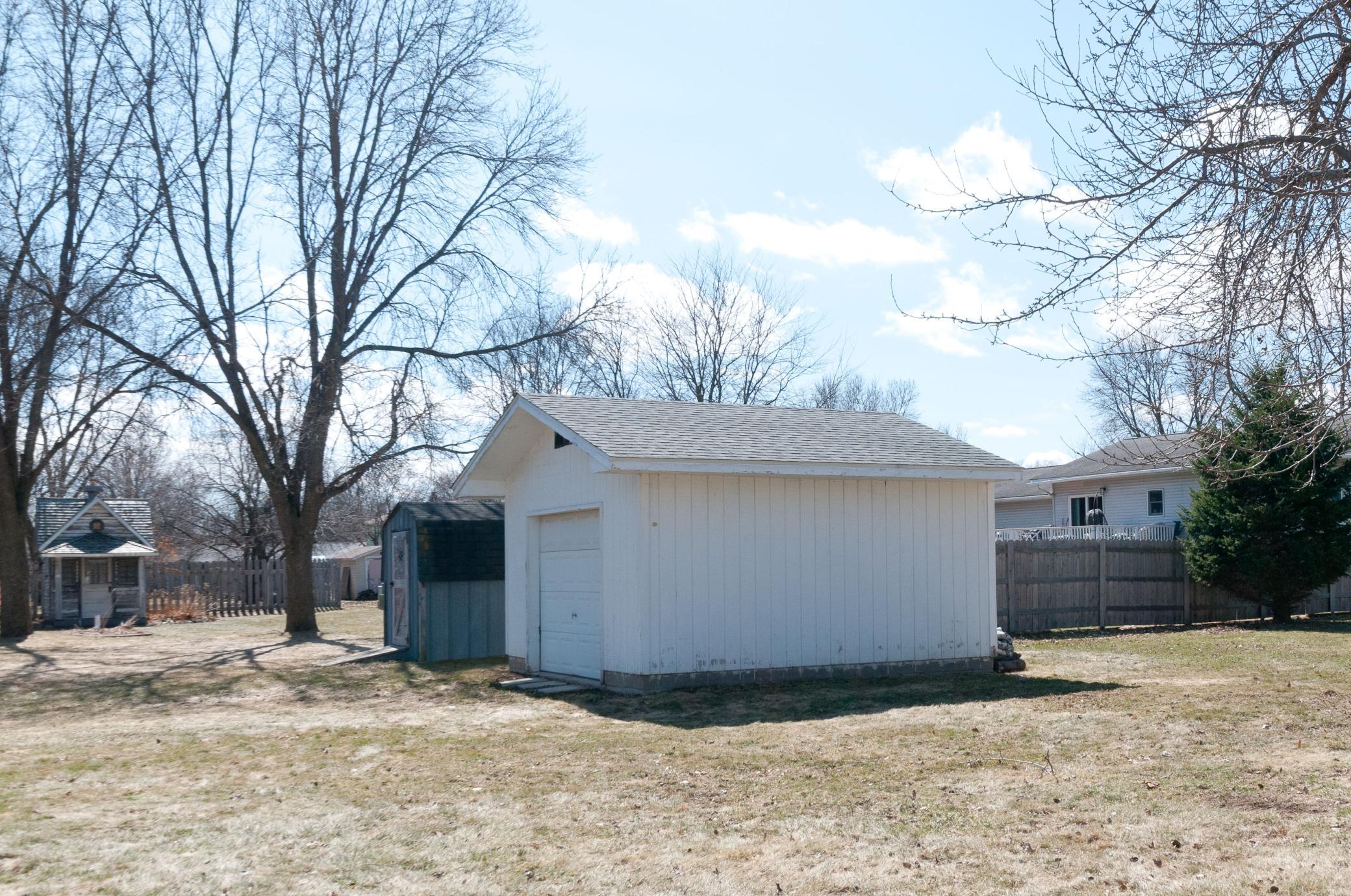 932 Yorkshire Avenue Rice Lake, WI 54868 - Photo 7 of 28