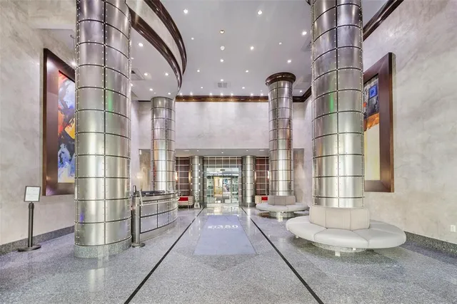 $482,000 | 350 Southeast 2nd Street, Unit 1580, Fort Lauderdale, FL 33301