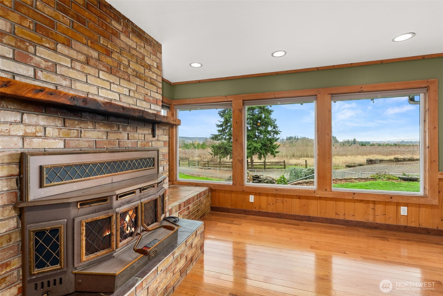 1746 Military Road Centralia, WA 98531 - Photo 14 of 39