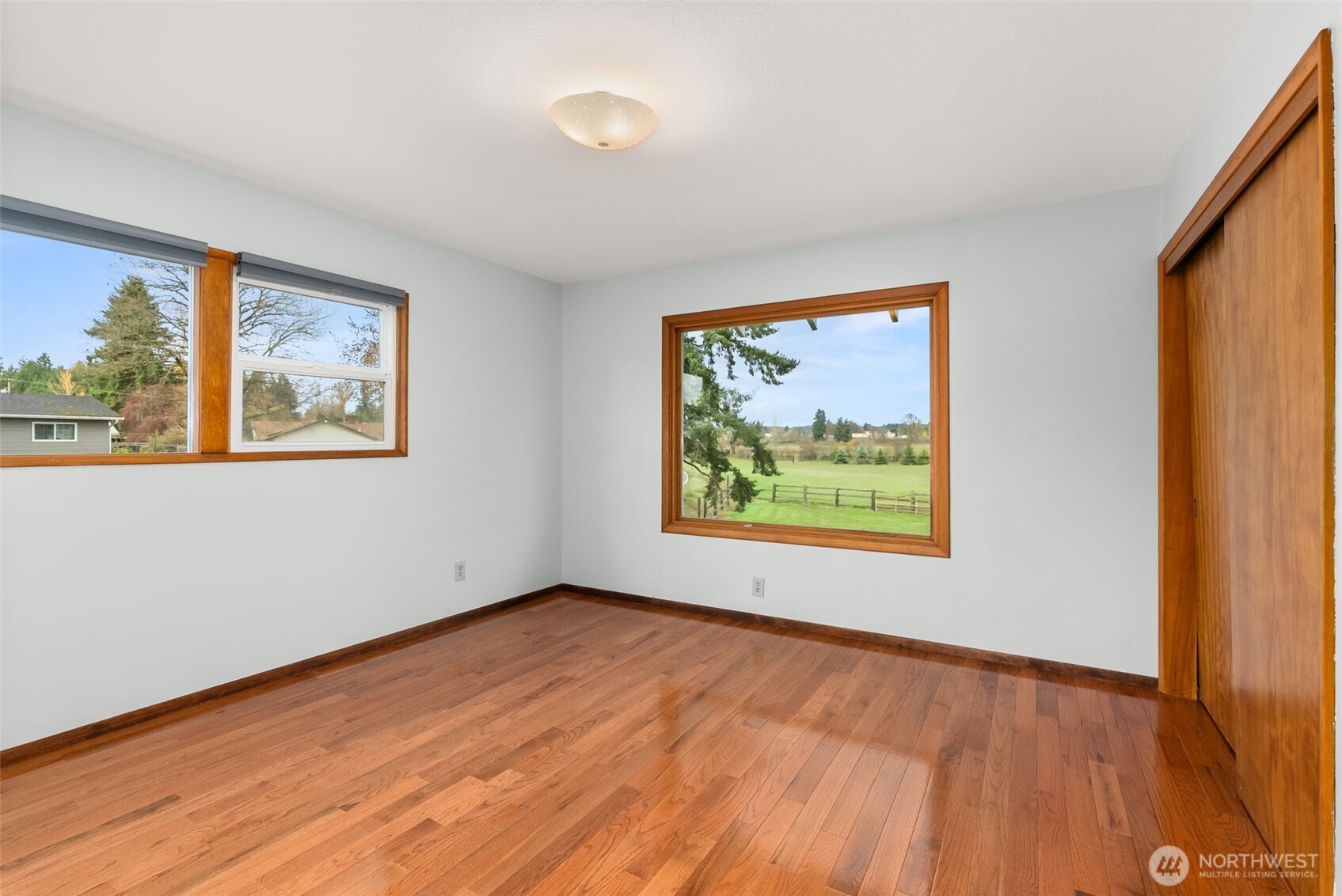 1746 Military Road Centralia, WA 98531 - Photo 16 of 39